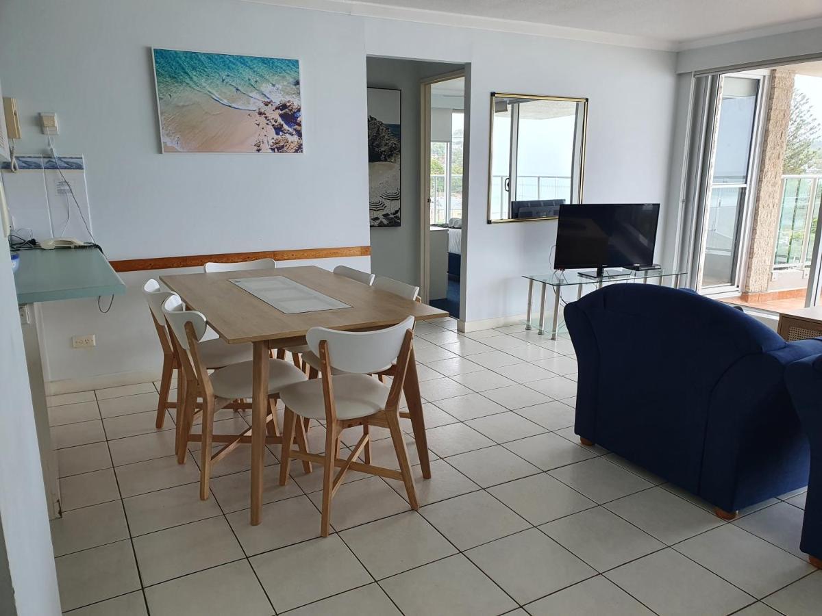 Pacific Surf Absolute Beachfront Apartments Guldkusten Exteriör bild